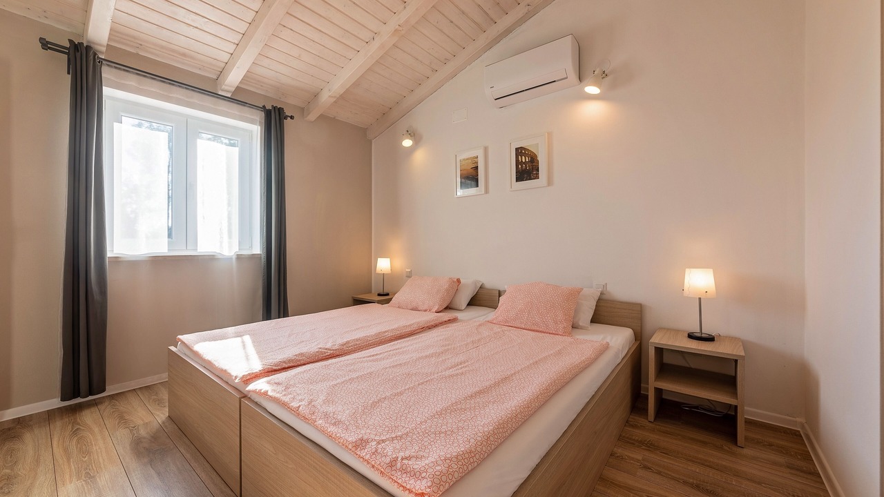 Photo of Bedroom in Tinjan