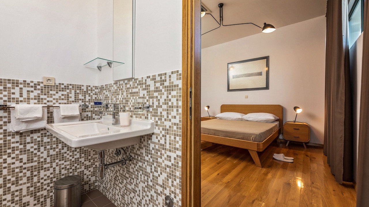 Photo of Bathroom in Rogocana