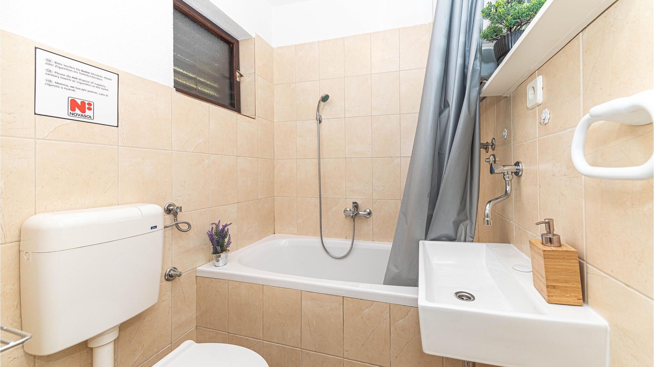 Photo of Bathroom in Trilj