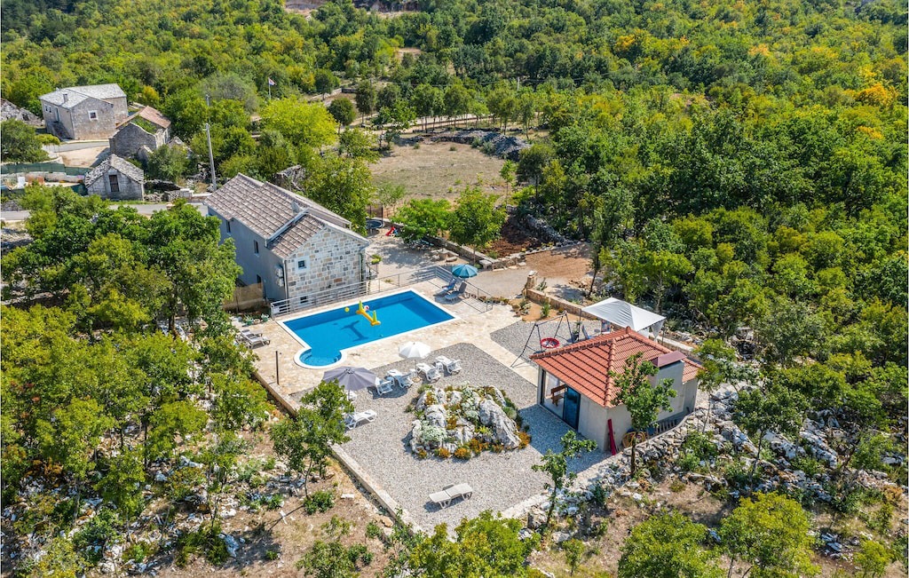 Photo of Outdoor in Zmijavci