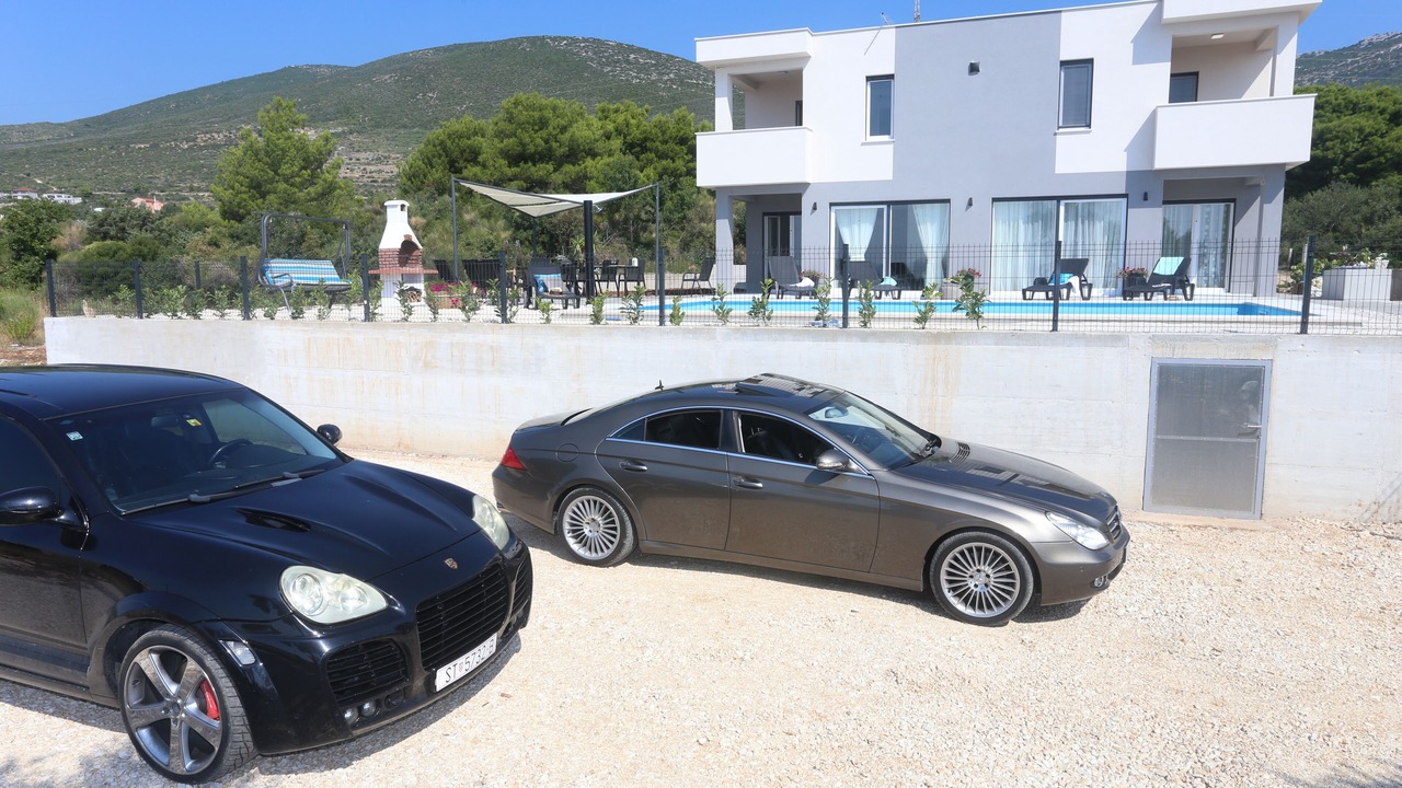 Photo of Outdoor in Rudine