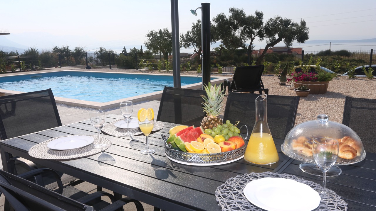 Photo of Outdoor in Rudine