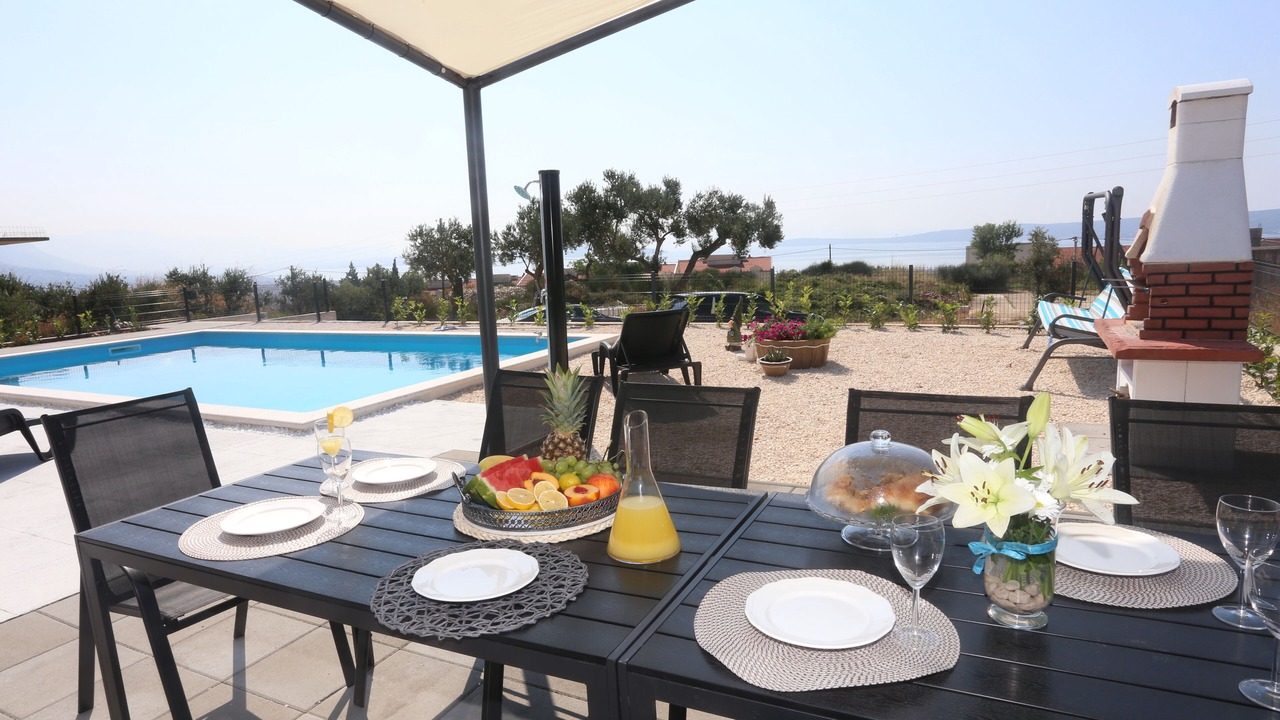 Photo of Outdoor in Rudine