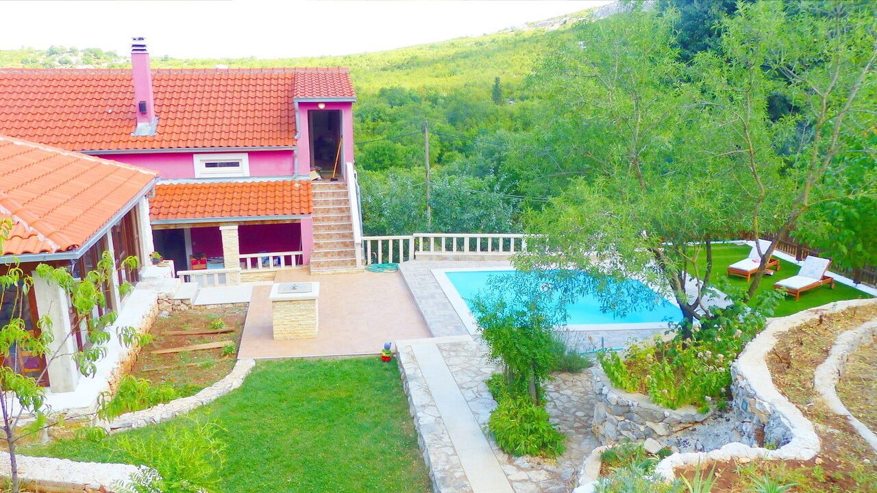 Photo of Outdoor in Donji Dolac