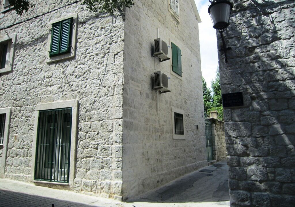 Photo of Others in Split