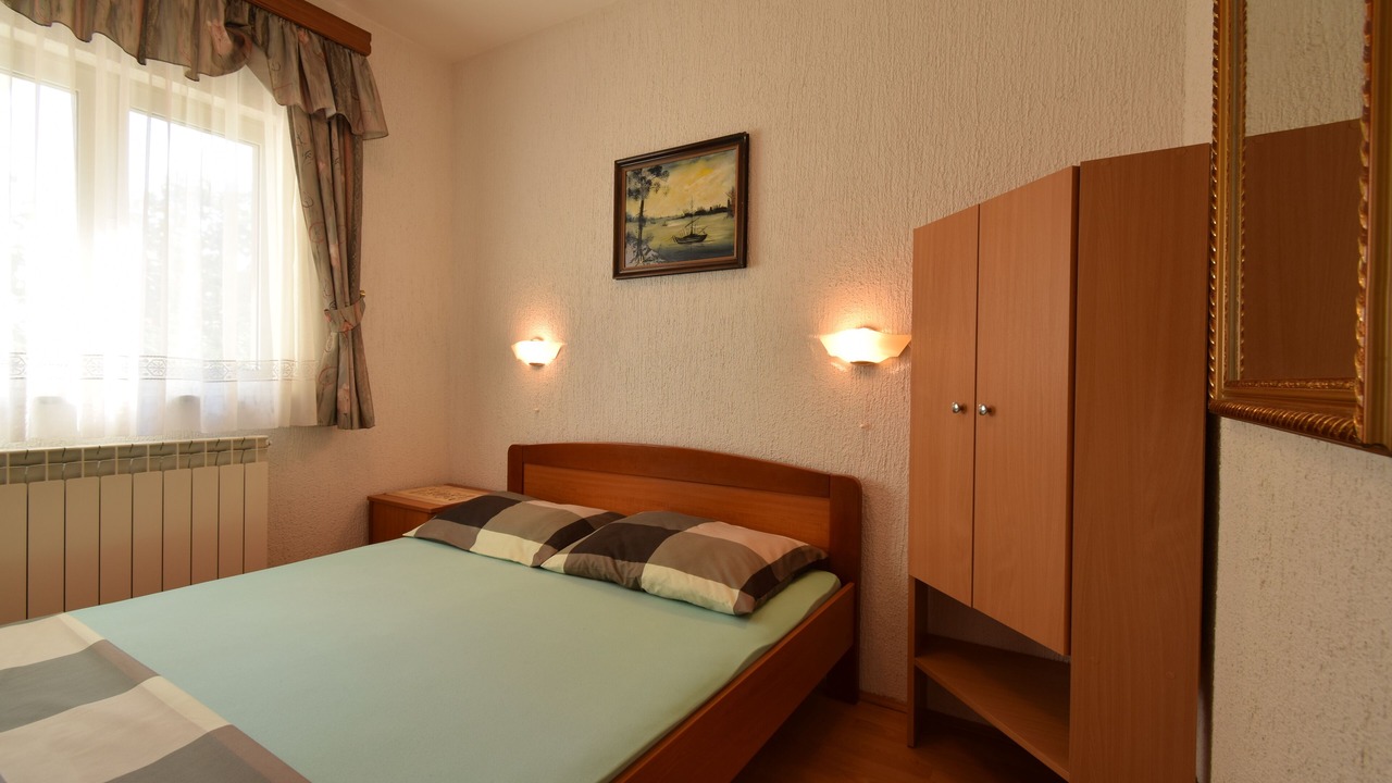 Photo of Bedroom in Pomer
