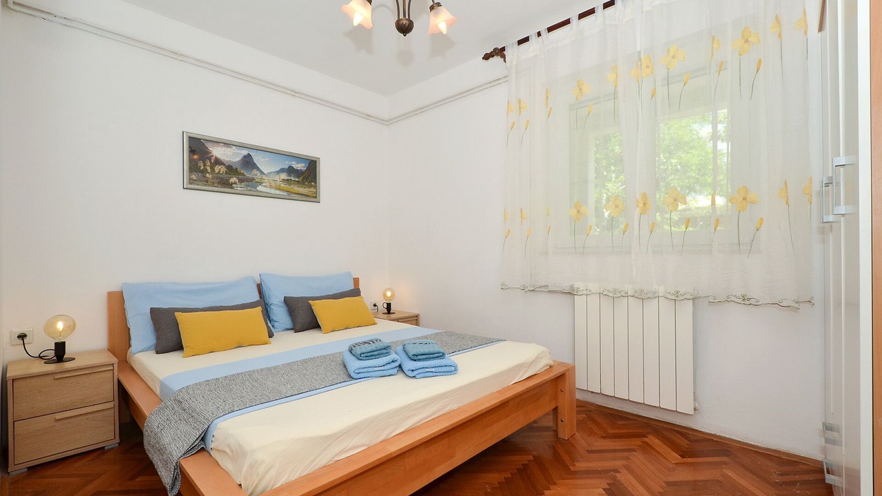 Photo of Bedroom in Okrug Gornji