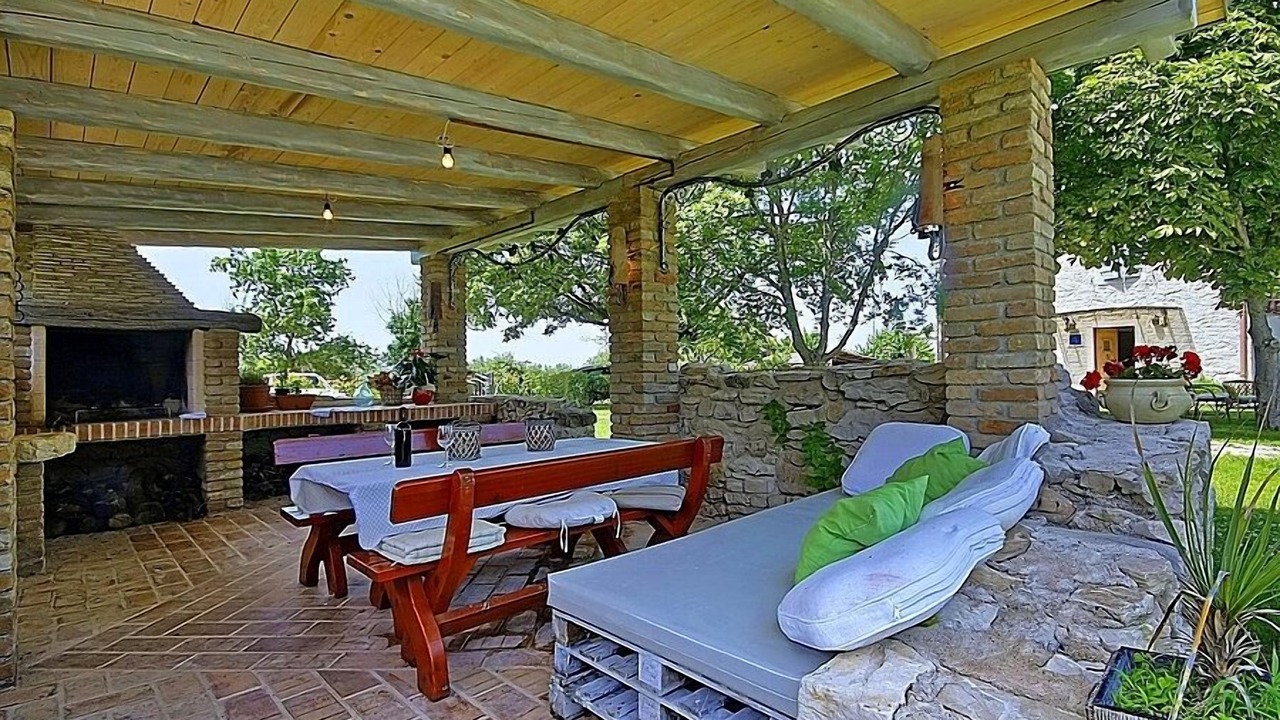 Photo of Outdoor in Materada