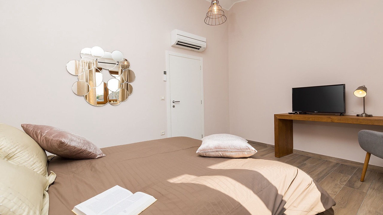 Photo of Bedroom in Tadini