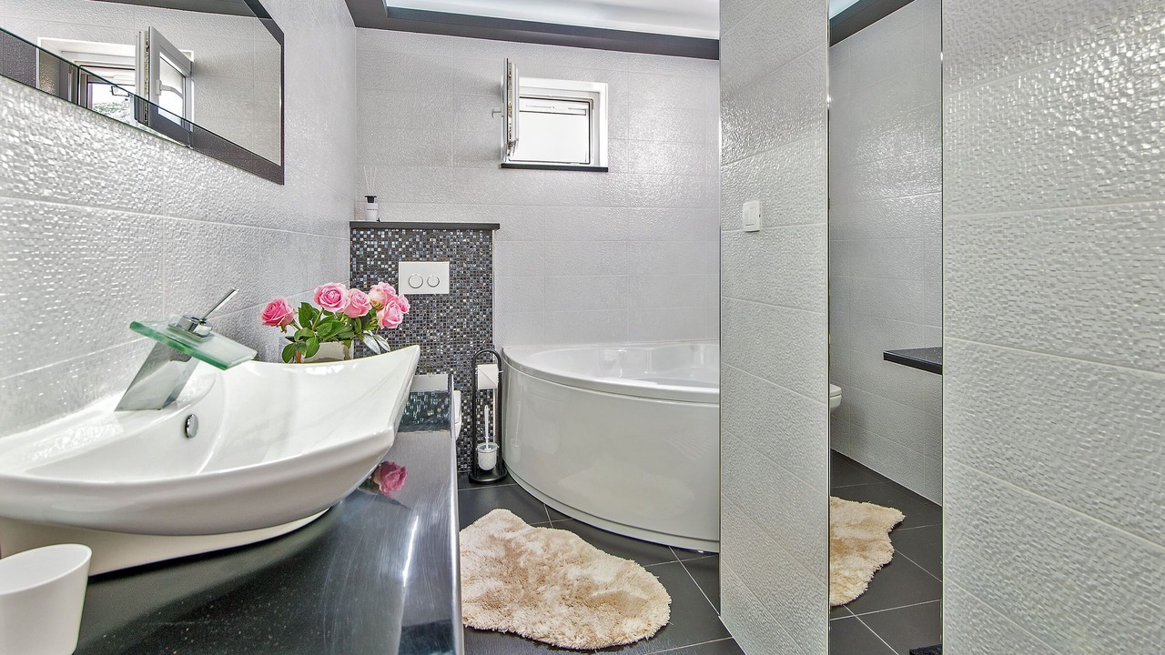 Photo of Bathroom in Srinjine