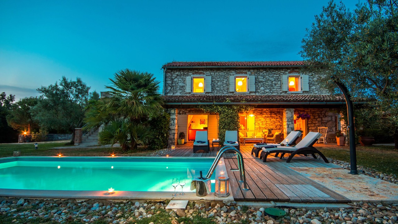Photo of Outdoor in Vardica