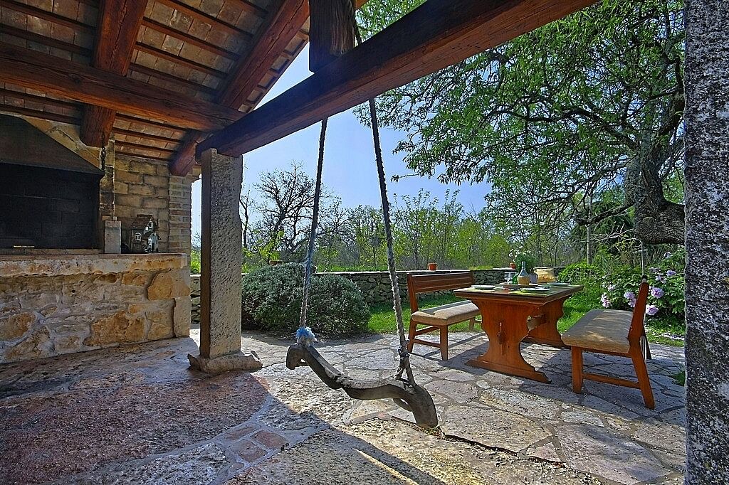 Photo of Outdoor in Vardica