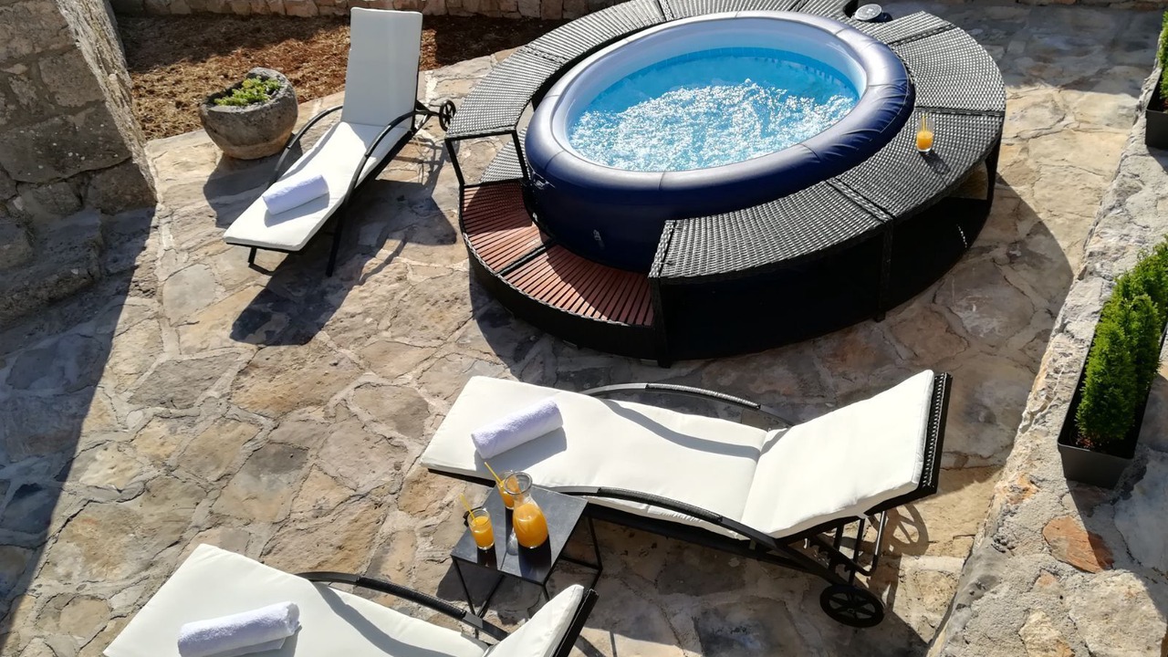Photo of Outdoor in Stravca