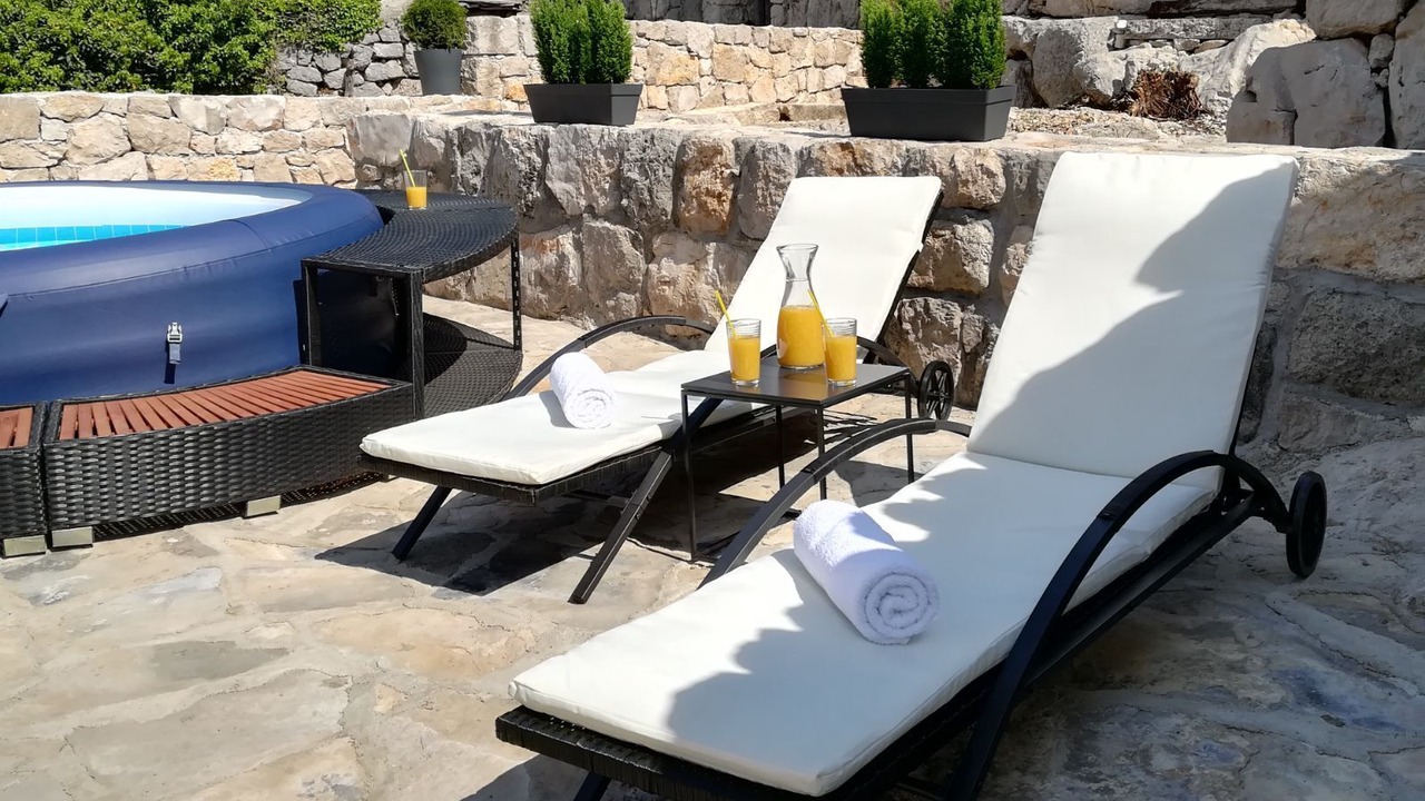 Photo of Patio Balcony in Stravca