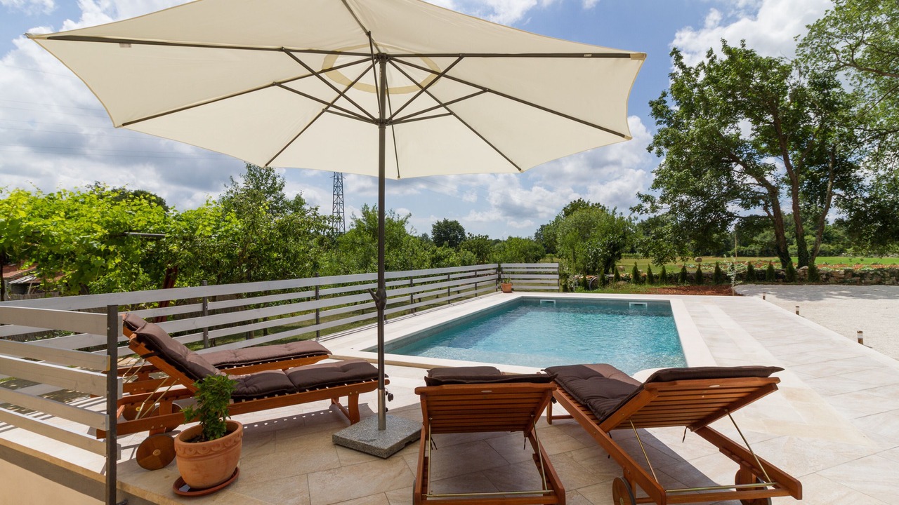 Photo of Outdoor in Ferlini