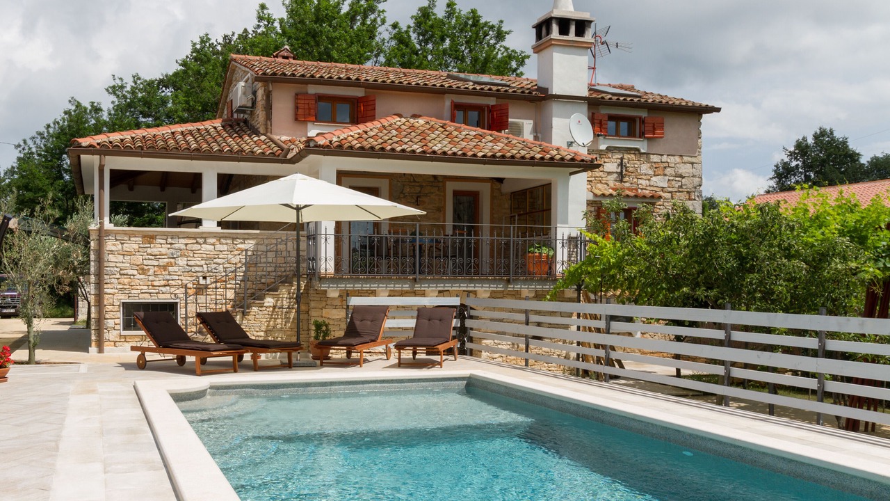 Photo of Outdoor in Ferlini