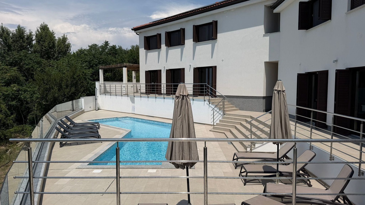 Photo of Outdoor in Rtina