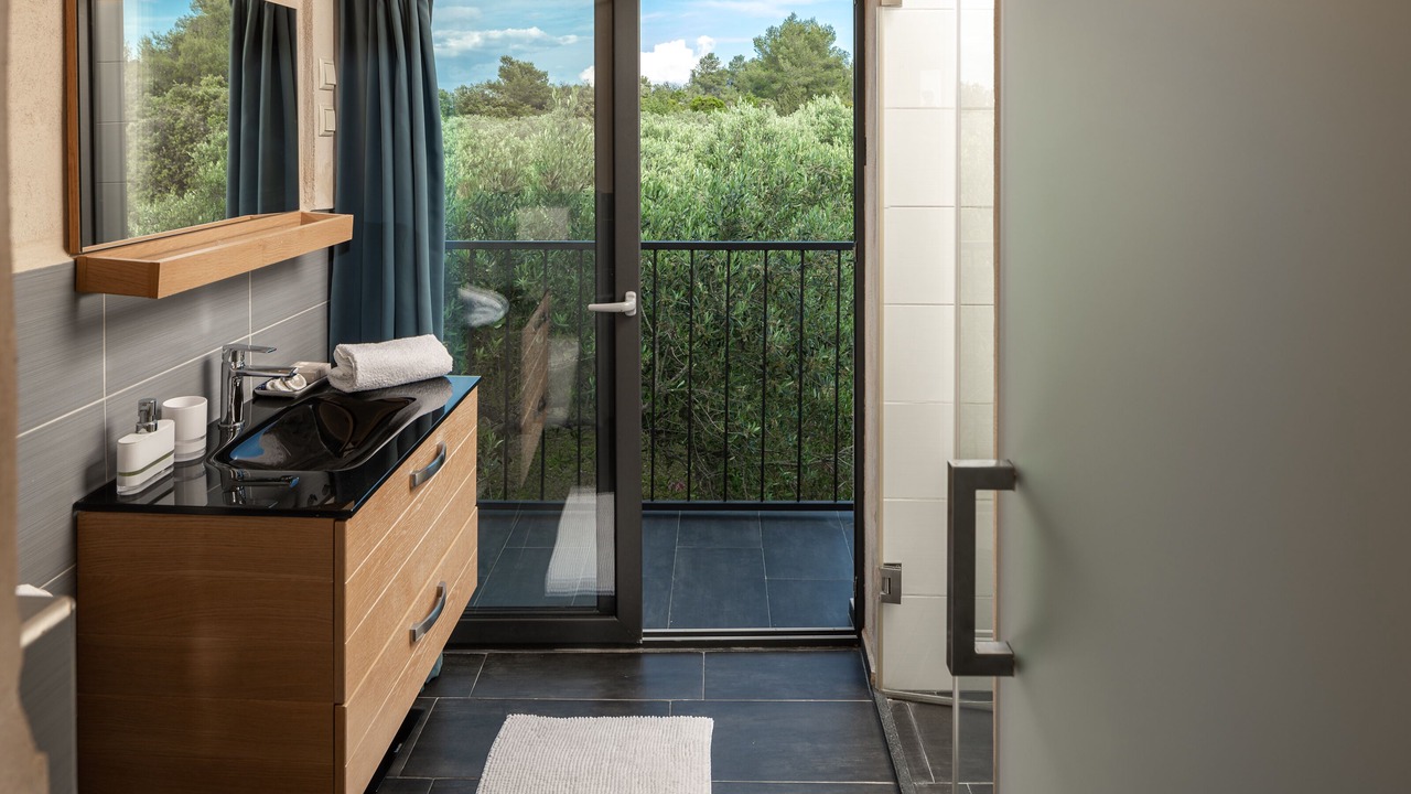 Photo of Bathroom in Rudina