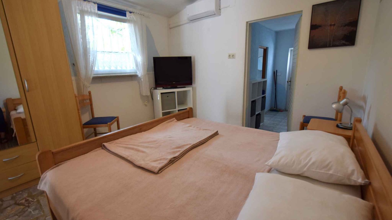 Photo of Bedroom in Vantacici