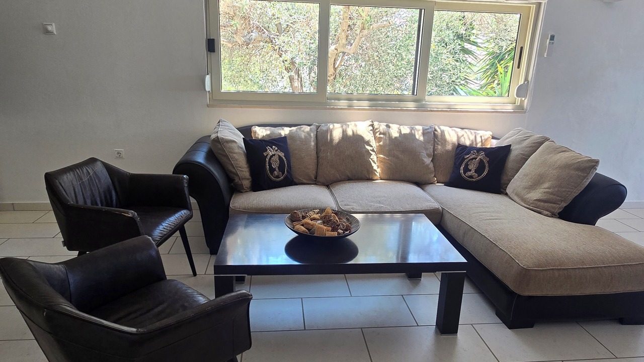 Photo of Livingroom in Okrug Gornji