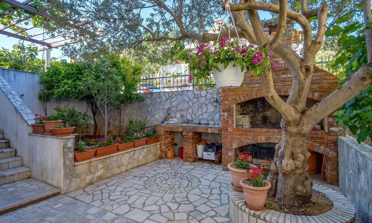 Photo of Patio Balcony in Cove Murtar