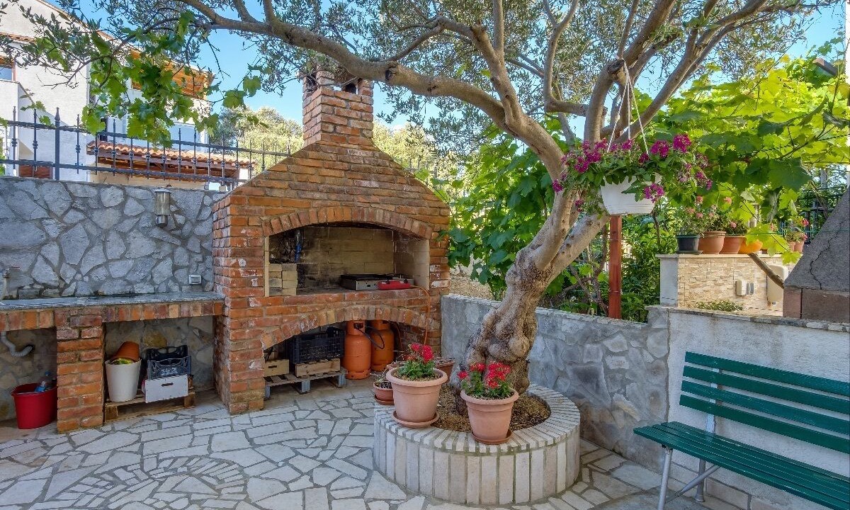 Photo of Patio Balcony in Cove Murtar