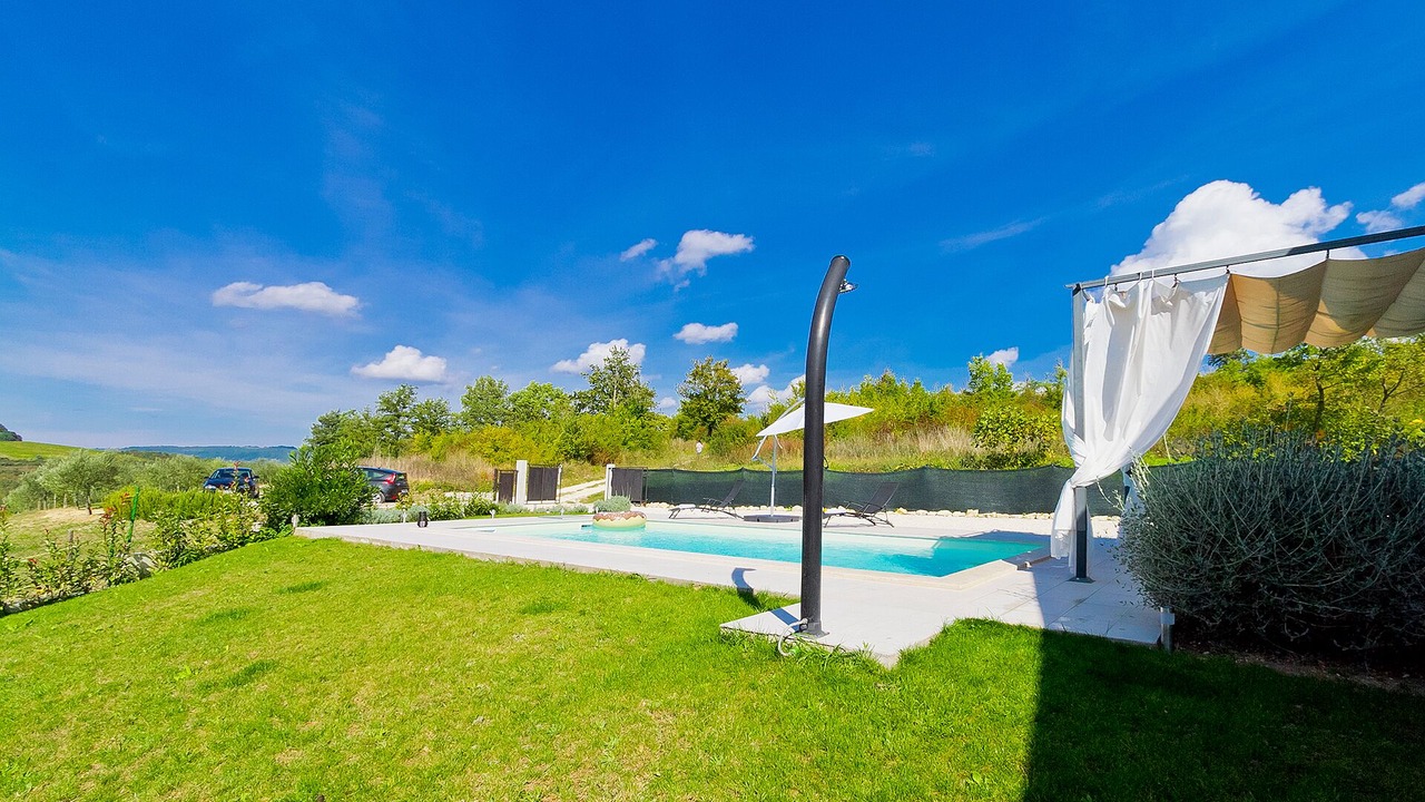 Photo of Outdoor in Brkac