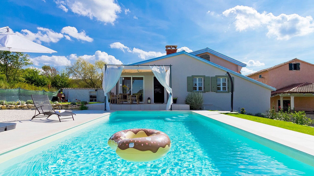 Photo of Outdoor in Brkac