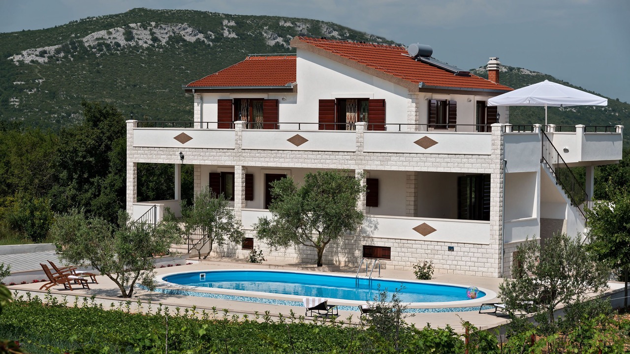 Photo of Outdoor in Prapatnica