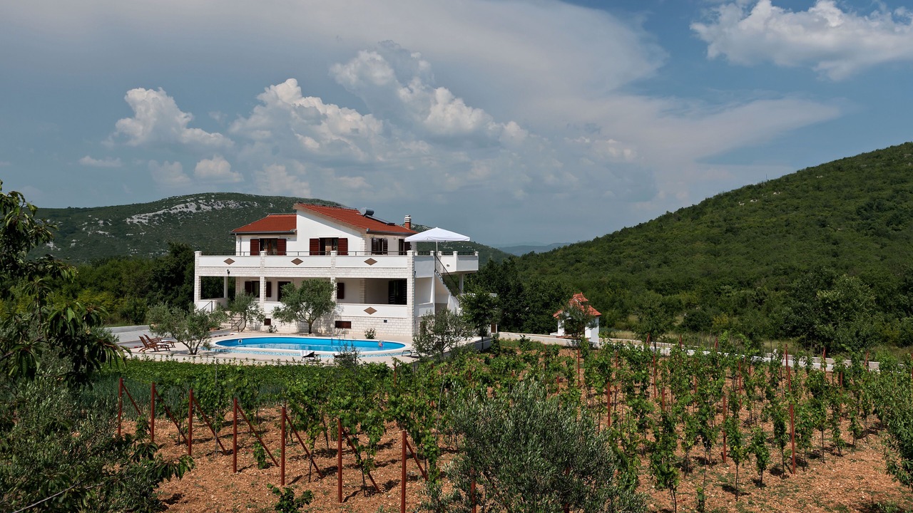 Photo of Outdoor in Prapatnica