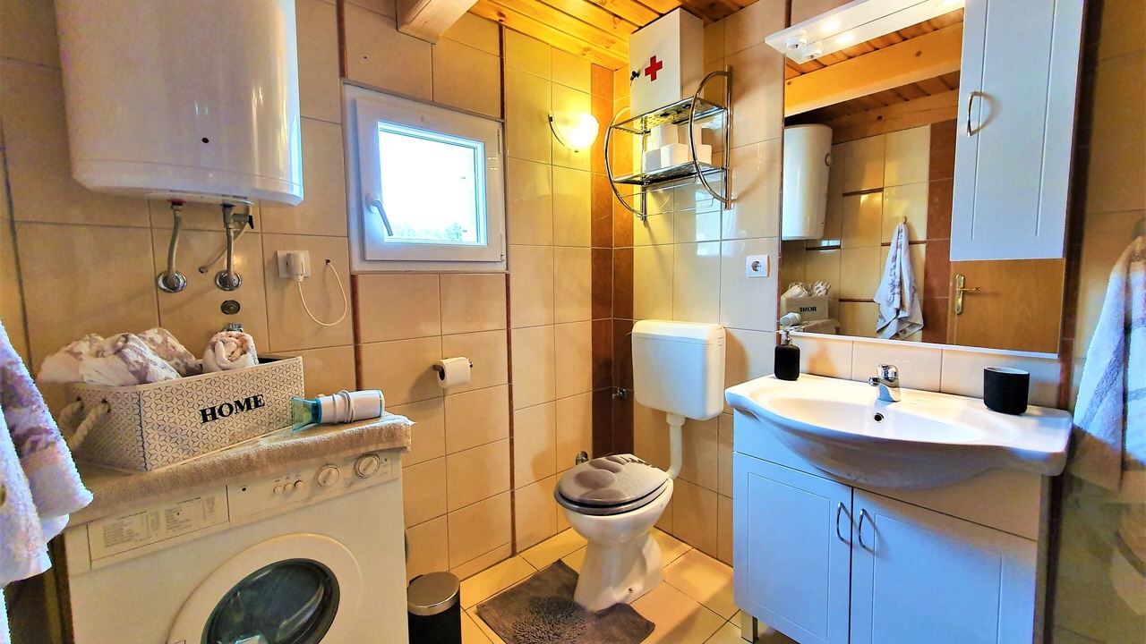 Photo of Bathroom in Drvenik Mali