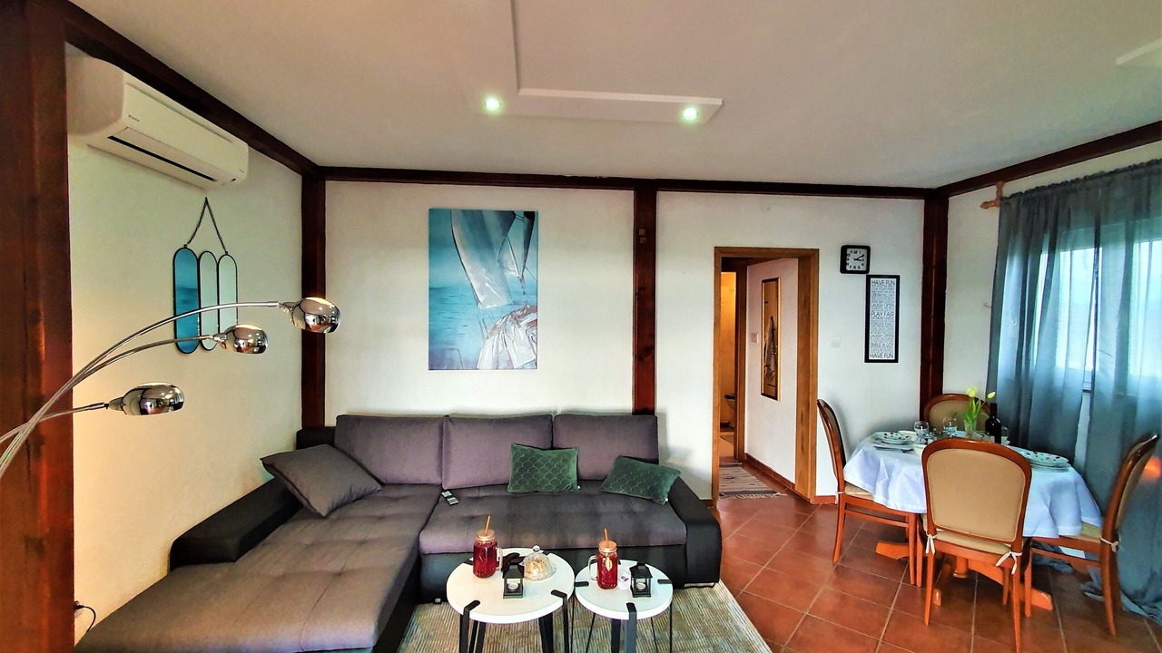 Photo of Livingroom in Drvenik Mali
