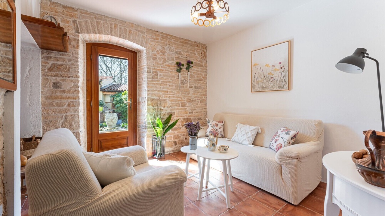 Photo of Livingroom in Glavani
