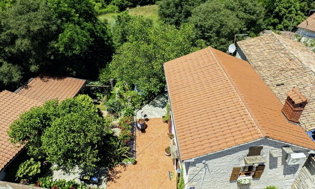 Photo of Outdoor in Glavani