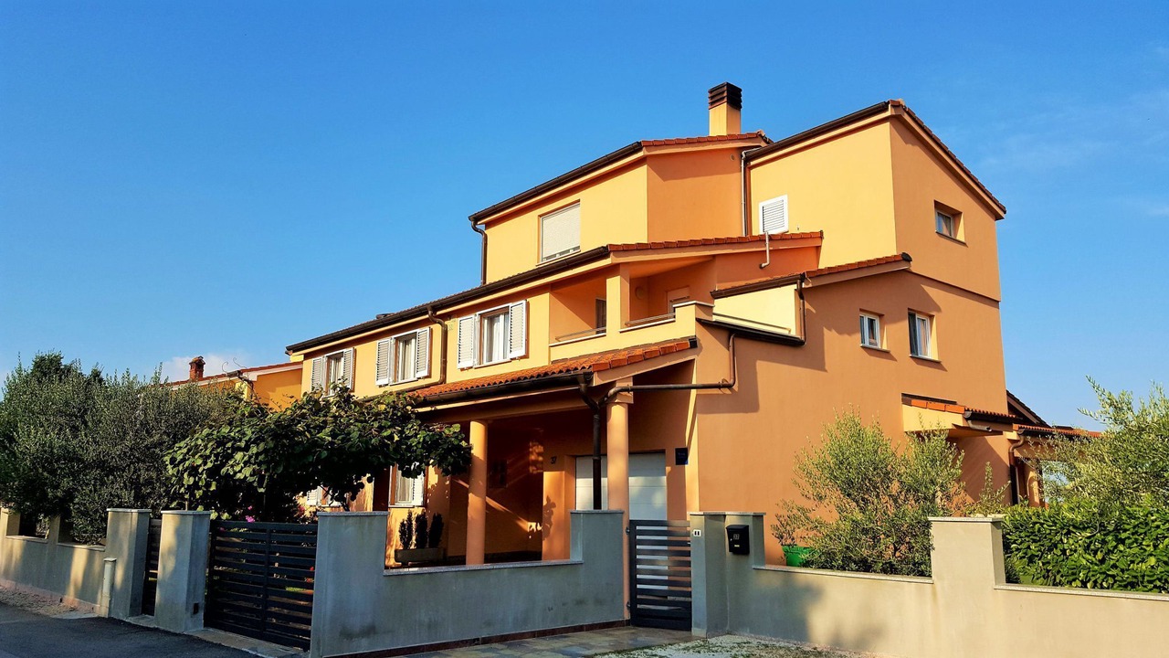 Photo of Outdoor in Stinjan