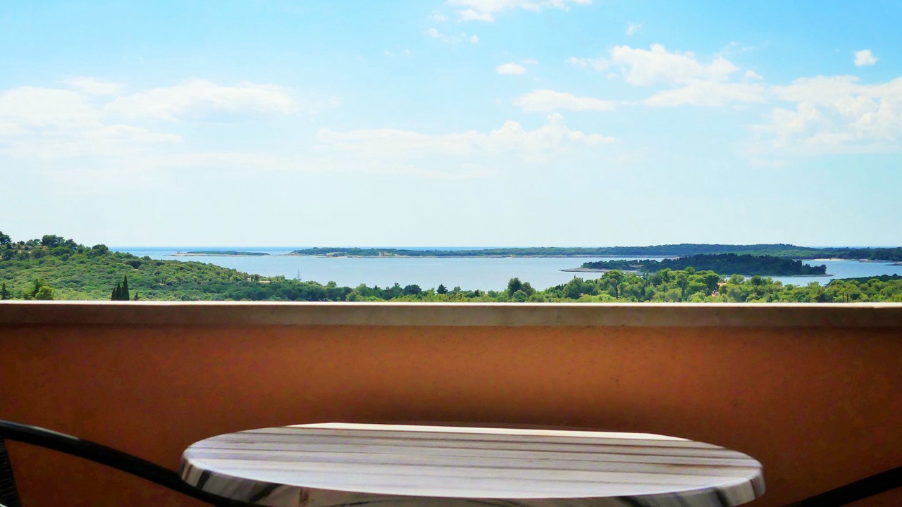 Photo of Outdoor in Stinjan
