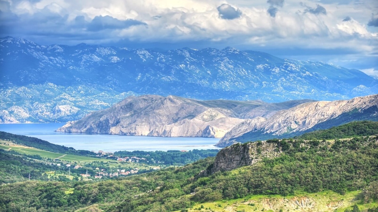 Photo of Others in Baska