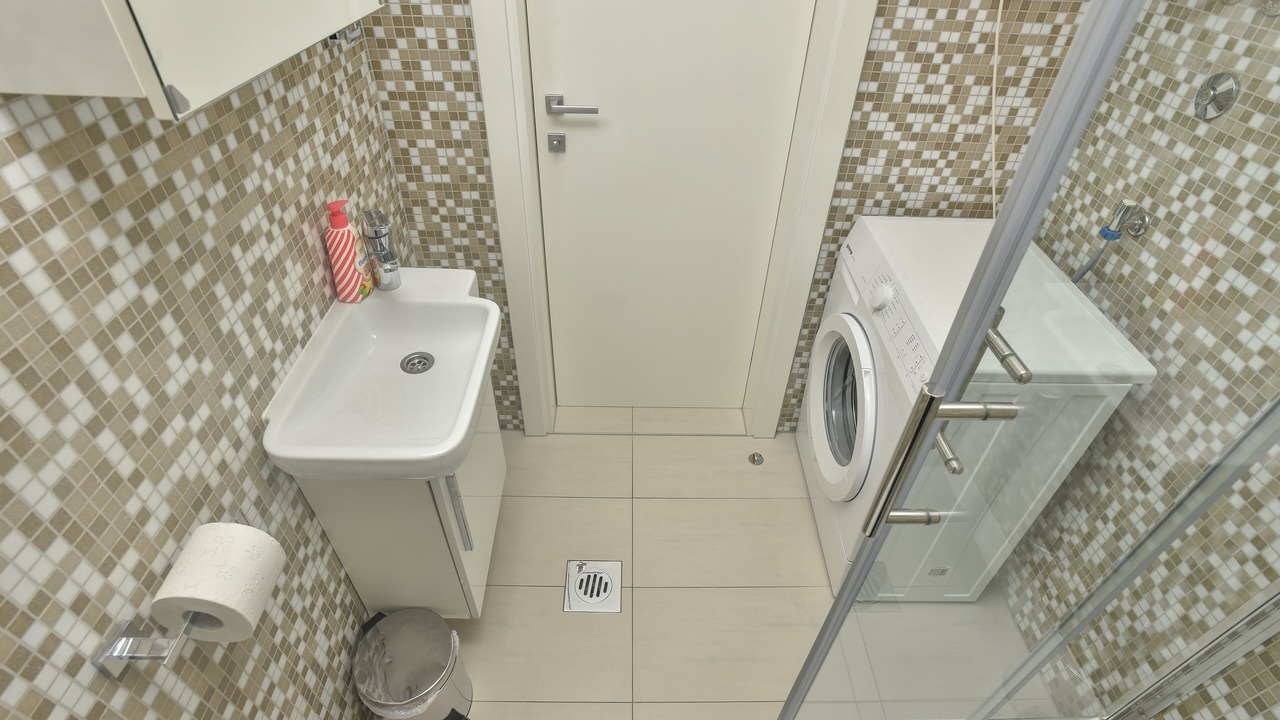Photo of Bathroom in Makarska Old Town