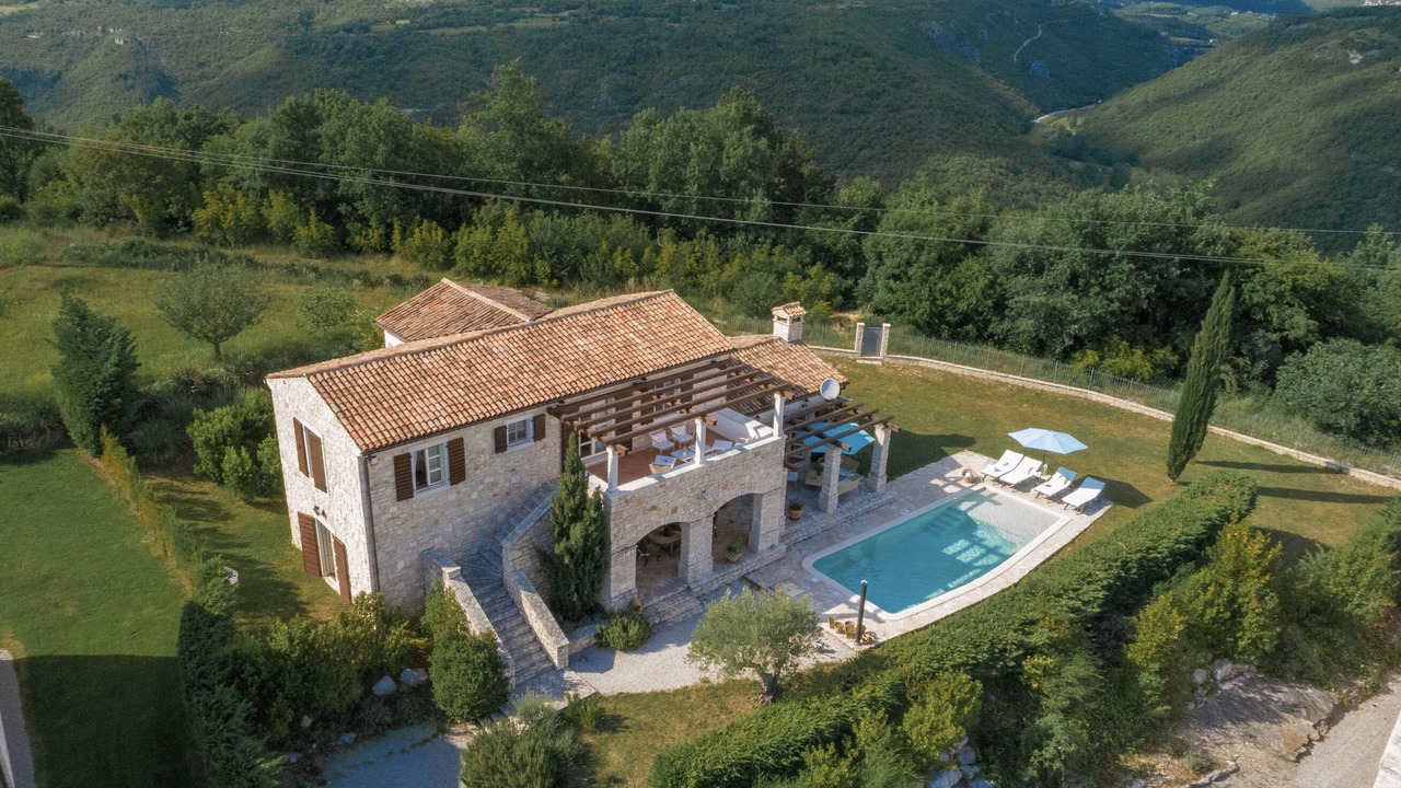 Photo of Outdoor in Buzet