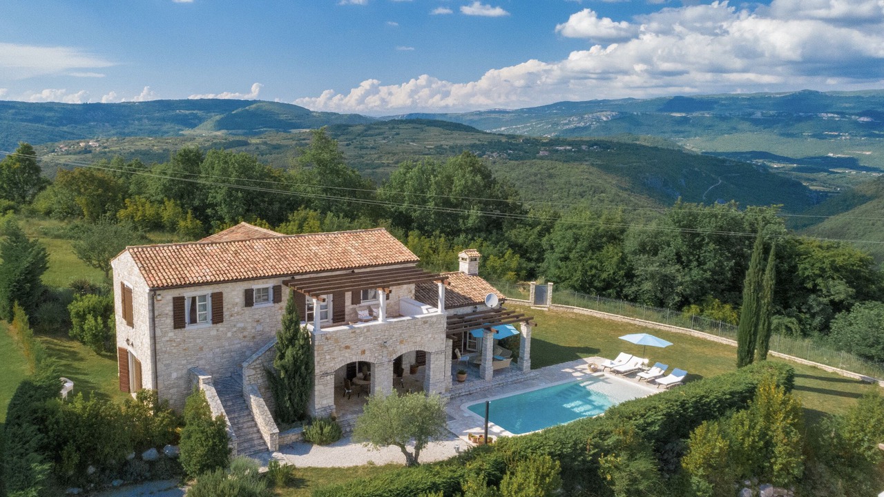 Photo of Outdoor in Buzet