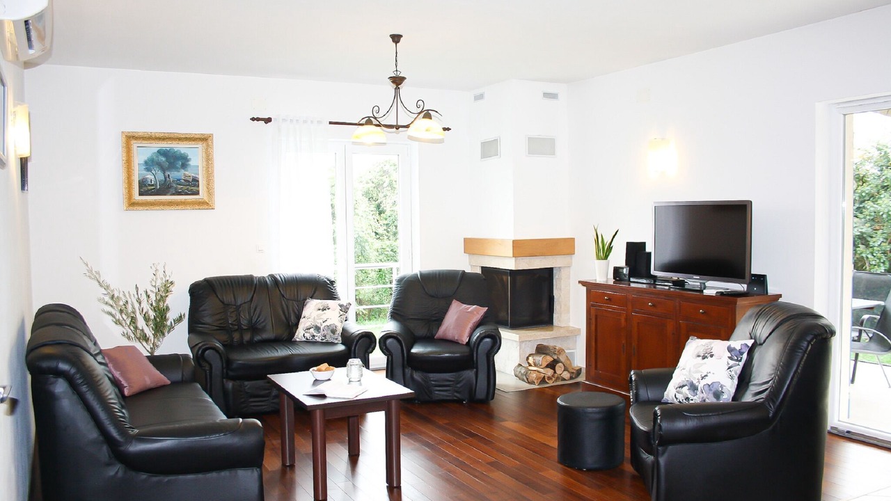 Photo of Livingroom in Kunj