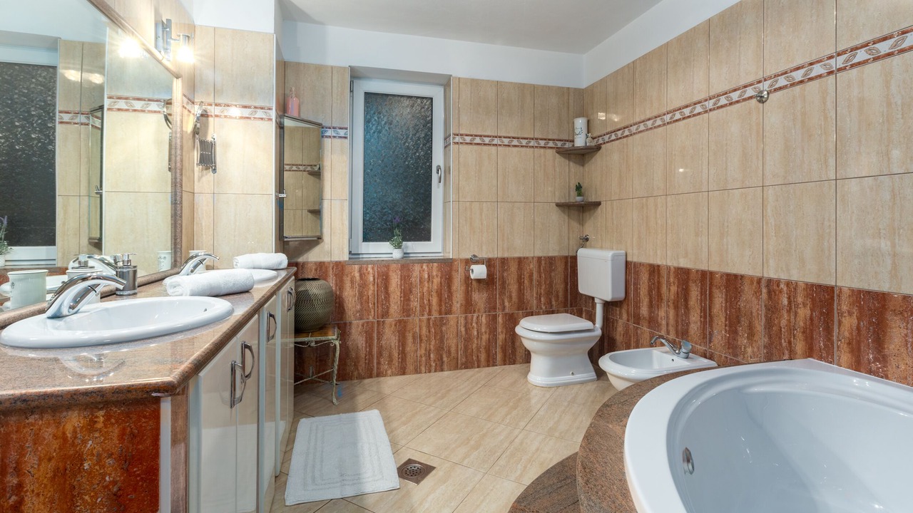 Photo of Bathroom in Kaldanija