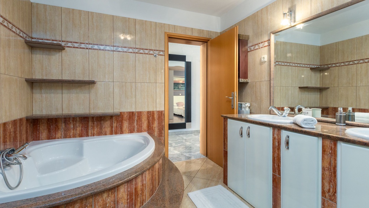 Photo of Bathroom in Kaldanija