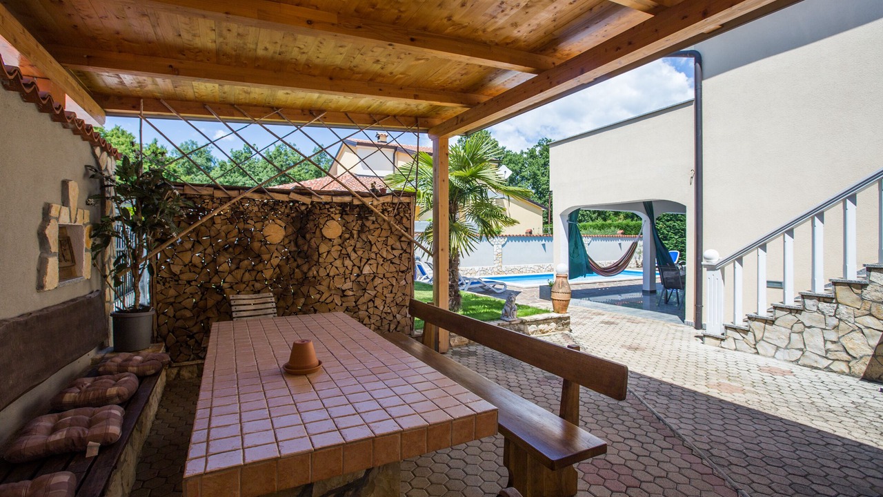 Photo of Patio Balcony in Kaldanija