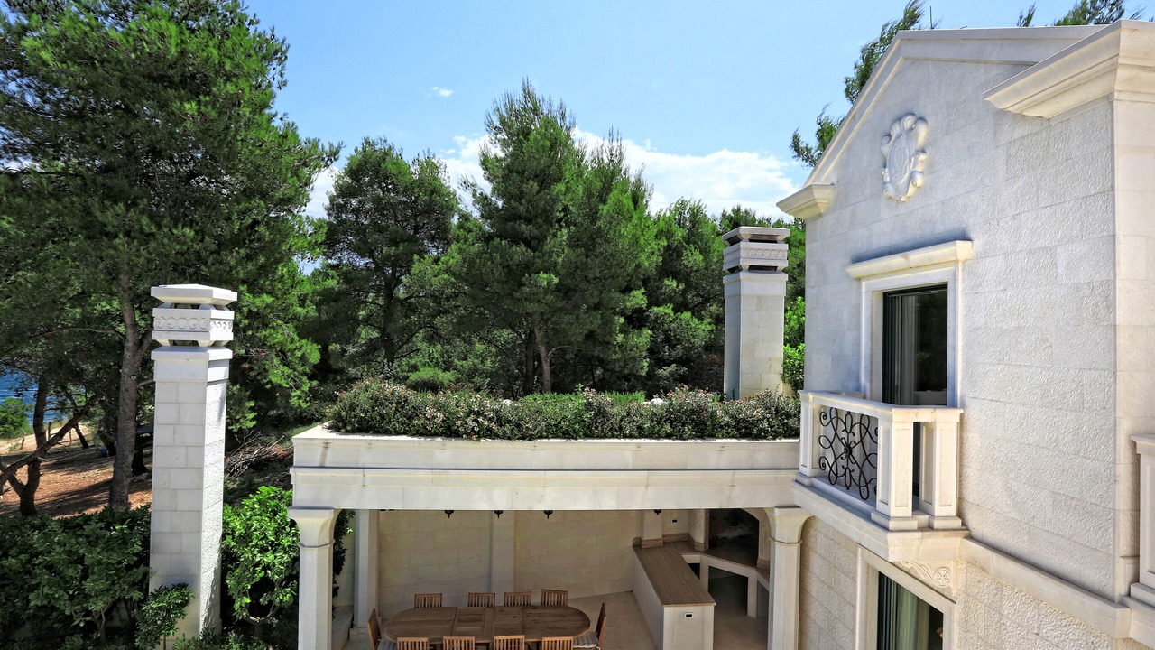 Photo of Outdoor in Slatine