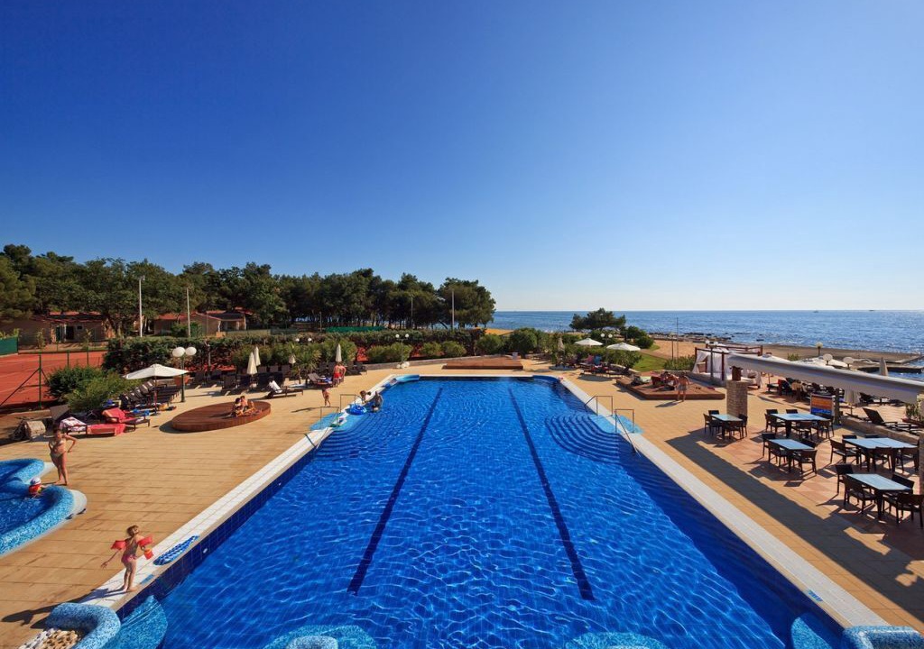 Photo of Outdoor in Monterol