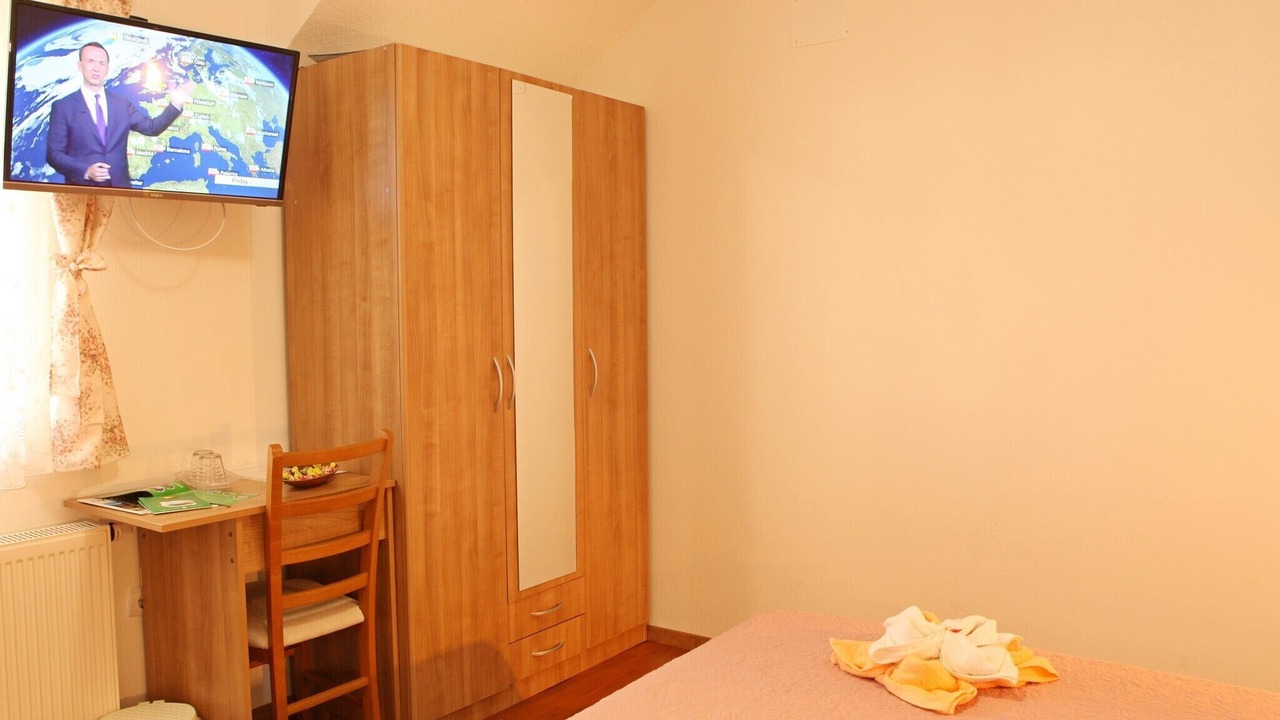 Photo of Bedroom in Vrhovine