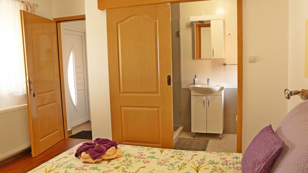 Photo of Bedroom in Vrhovine