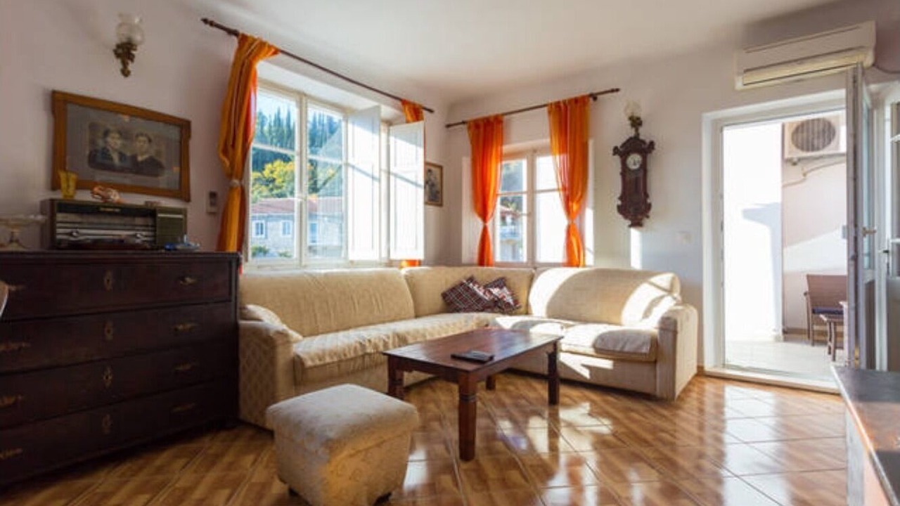 Photo of Livingroom in Komaji