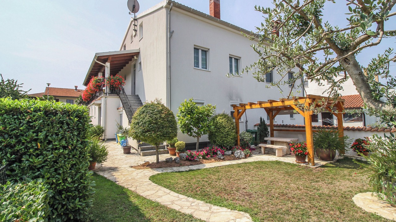 Photo of Outdoor in Vrvari